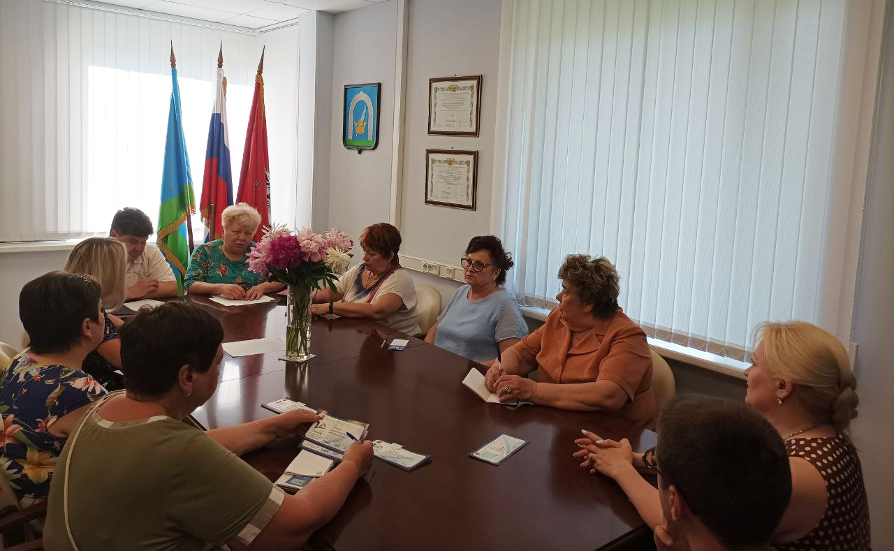 Круглый стол с общественными советниками прошел в поселении Рязановское