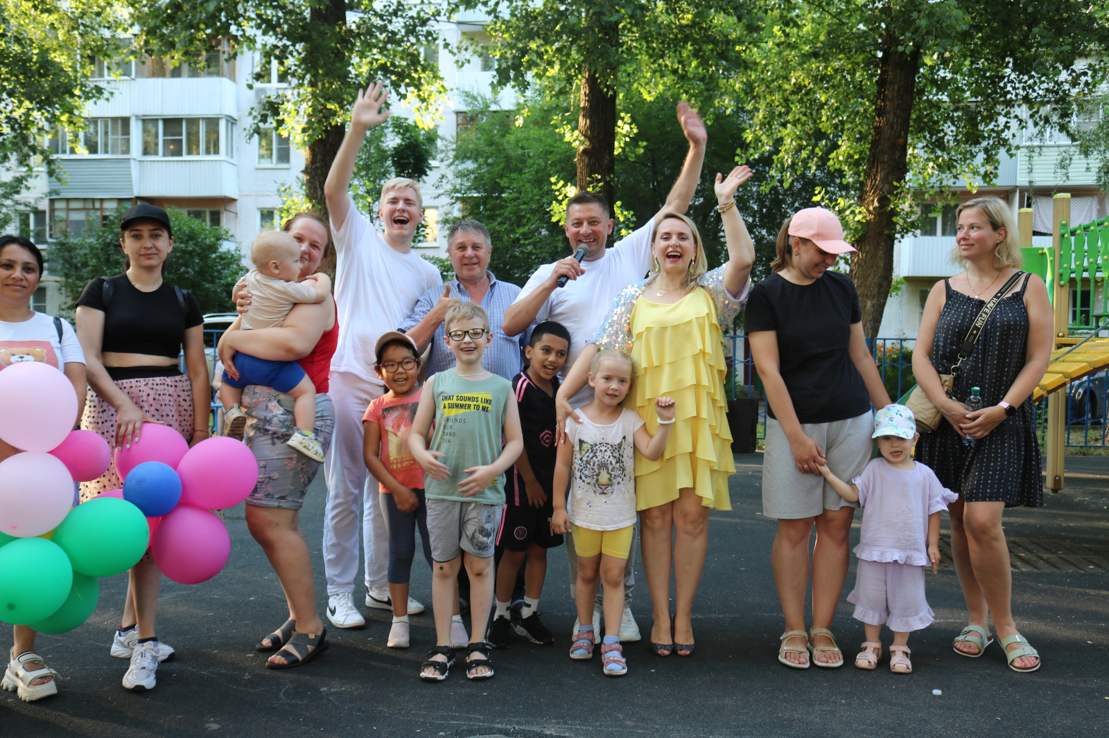 «Летние вечера в Рязановском»: в поселении проходят интерактивные праздники