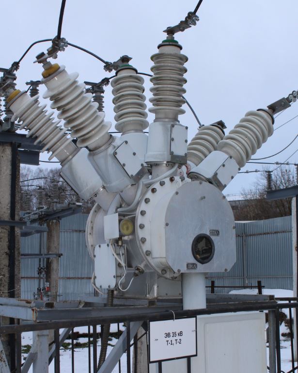 На подстанциях, обеспечивающих электроэнергией потребителей поселения Рязановское проводится капитальный ремонт