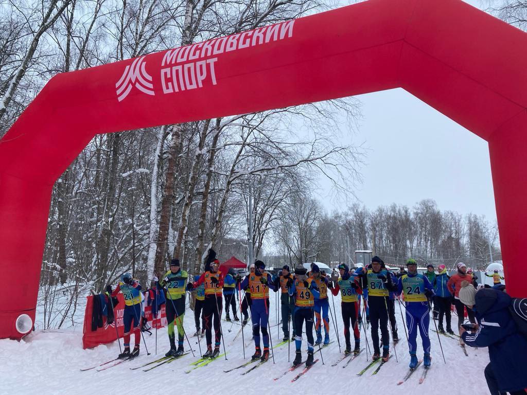 Спортсмены из поселения Рязановское приняли участие в лыжных гонках