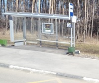 В поселении Рязановское проводятся работы по уборке остановок общественного транспорта