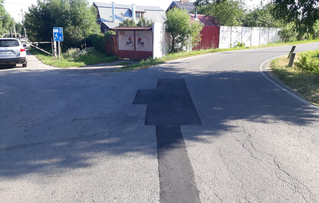 В поселении Рязановское продолжается ямочный ремонт на улично-дорожной сети 