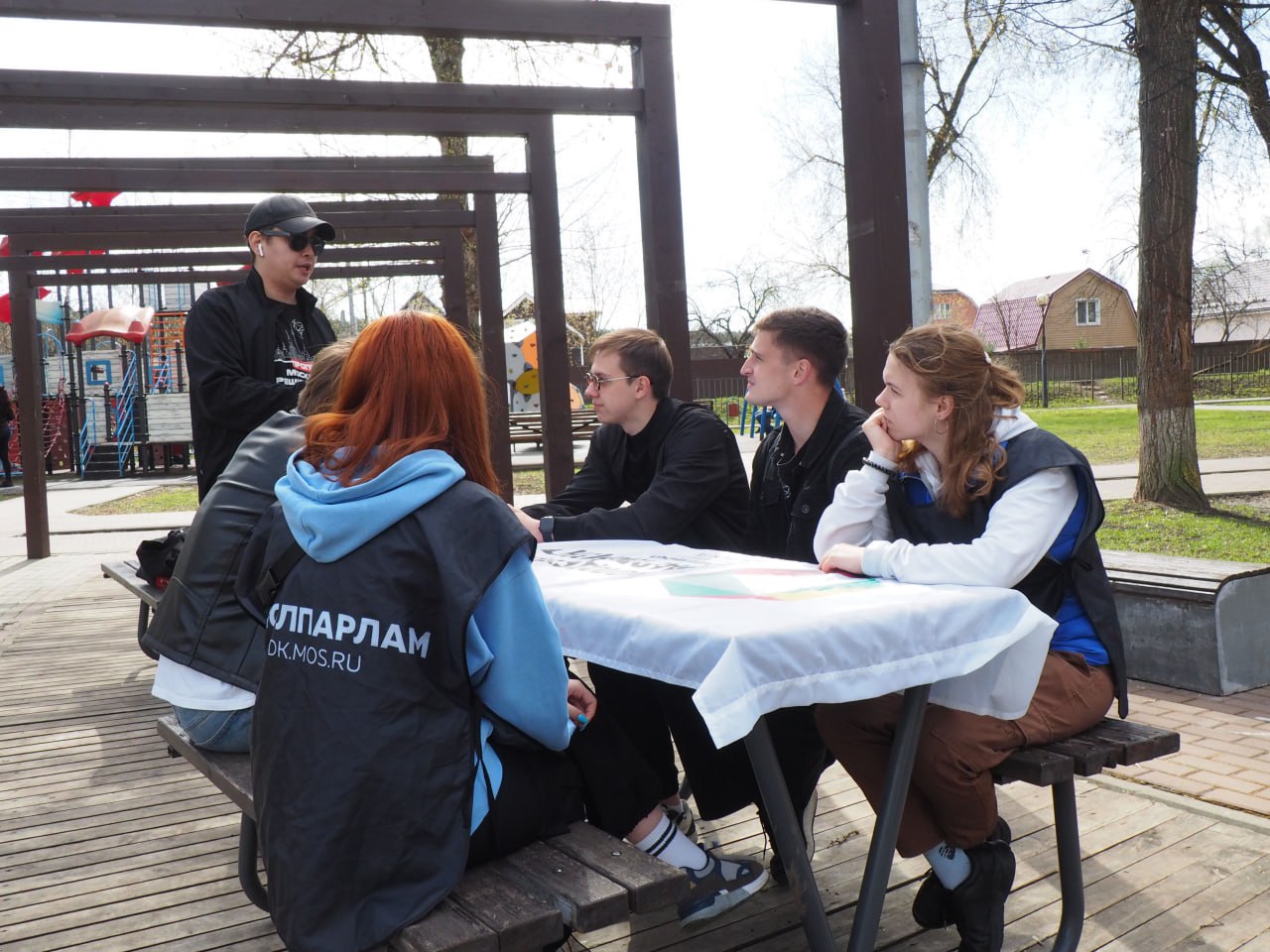 Поговорили о важном: представители Молодежной палаты поселения Рязановское провели круглый стол