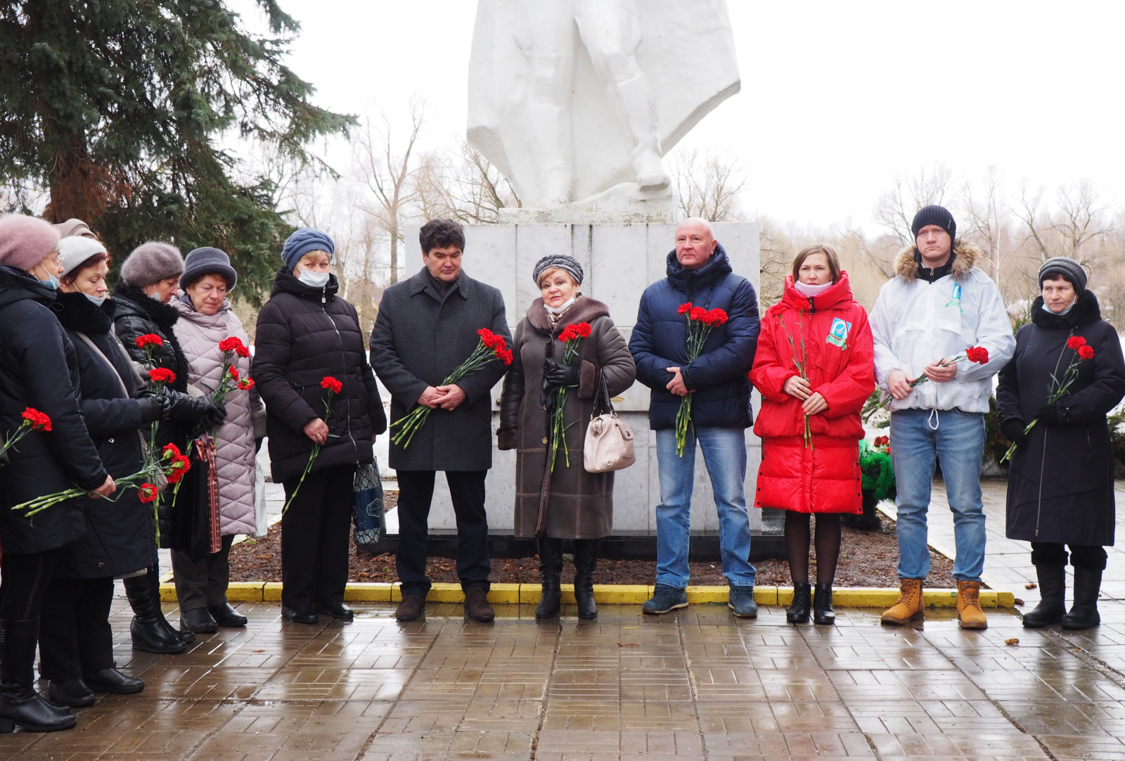 В Рязановском поселении прошла мемориально-патронатная акция