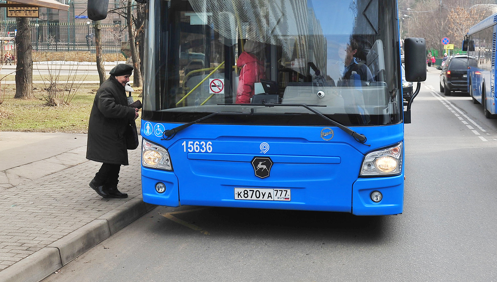 Маршрут автобуса 898 продлен в связи с временным подтоплением моста