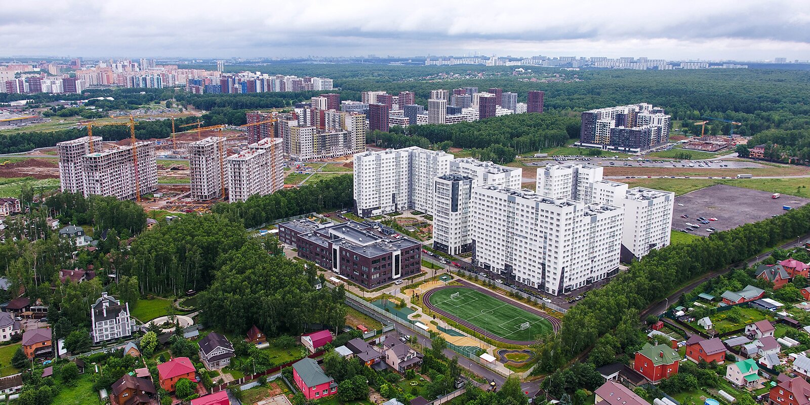 Новой Москве уже девять лет!