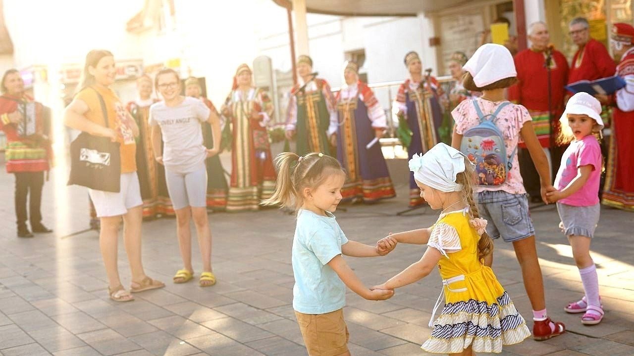 Мероприятия в честь Дня семьи, любви и верности прошли в поселении Рязановское