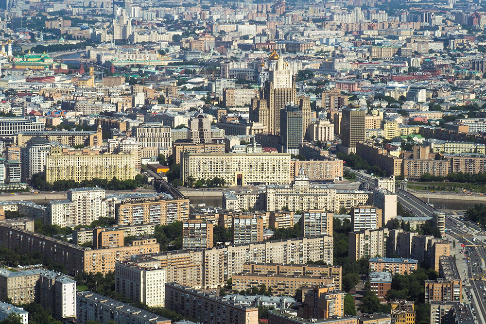 Москва в два раза увеличила экспорт офисной мебели и техники