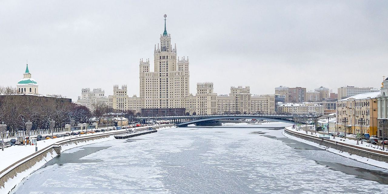 В начале недели москвичей ждет потепление